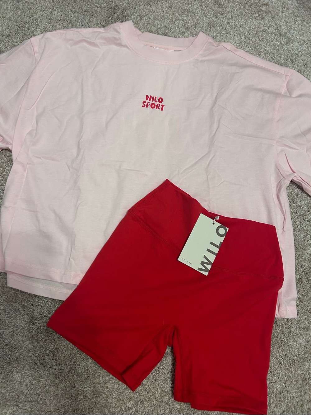 WILO Sport Pink Crop Tee & Red High-Waist Bike Shorts